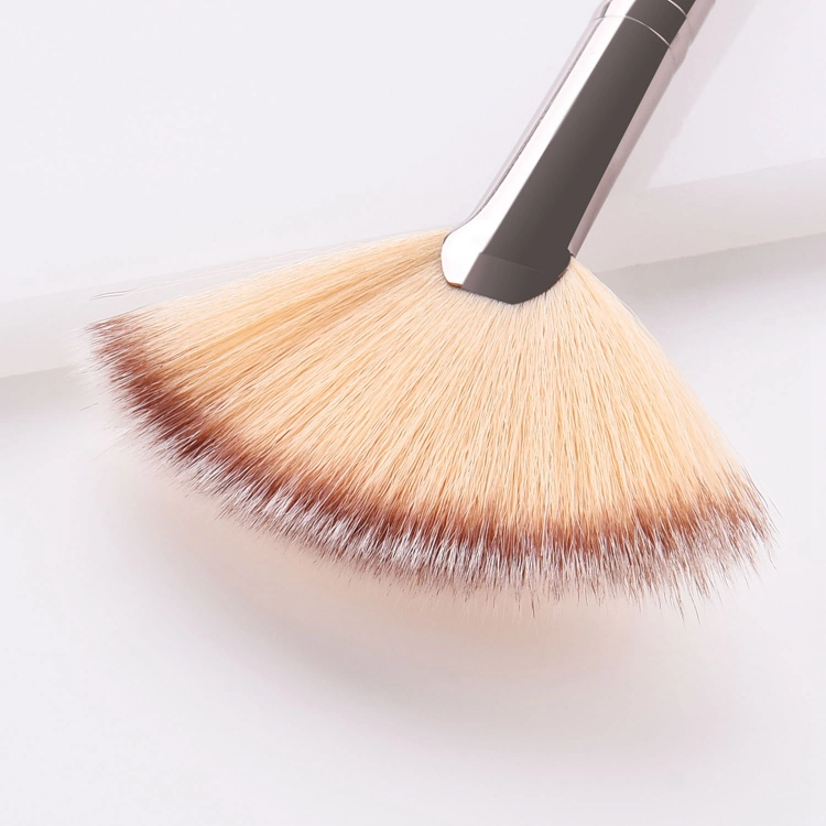 Makeup Tools Sweeping Neck Brush Small Powder Fan Brush